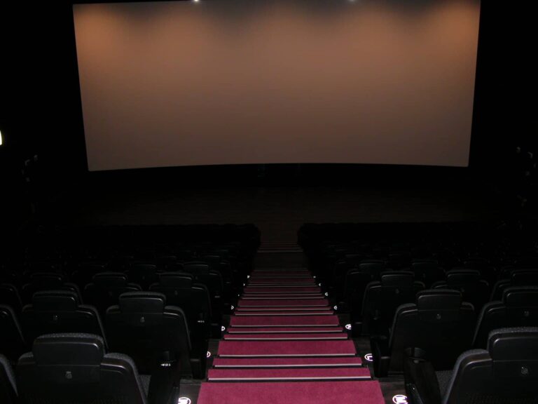 multisala igioland corfinio schermo 768x576